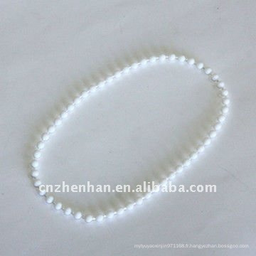 4.5mm * 6mm Couleur blanche Chaîne à billes sans fin en plastique ou chaîne à rideaux, accessoire rideau pour stores, composants à rouleaux